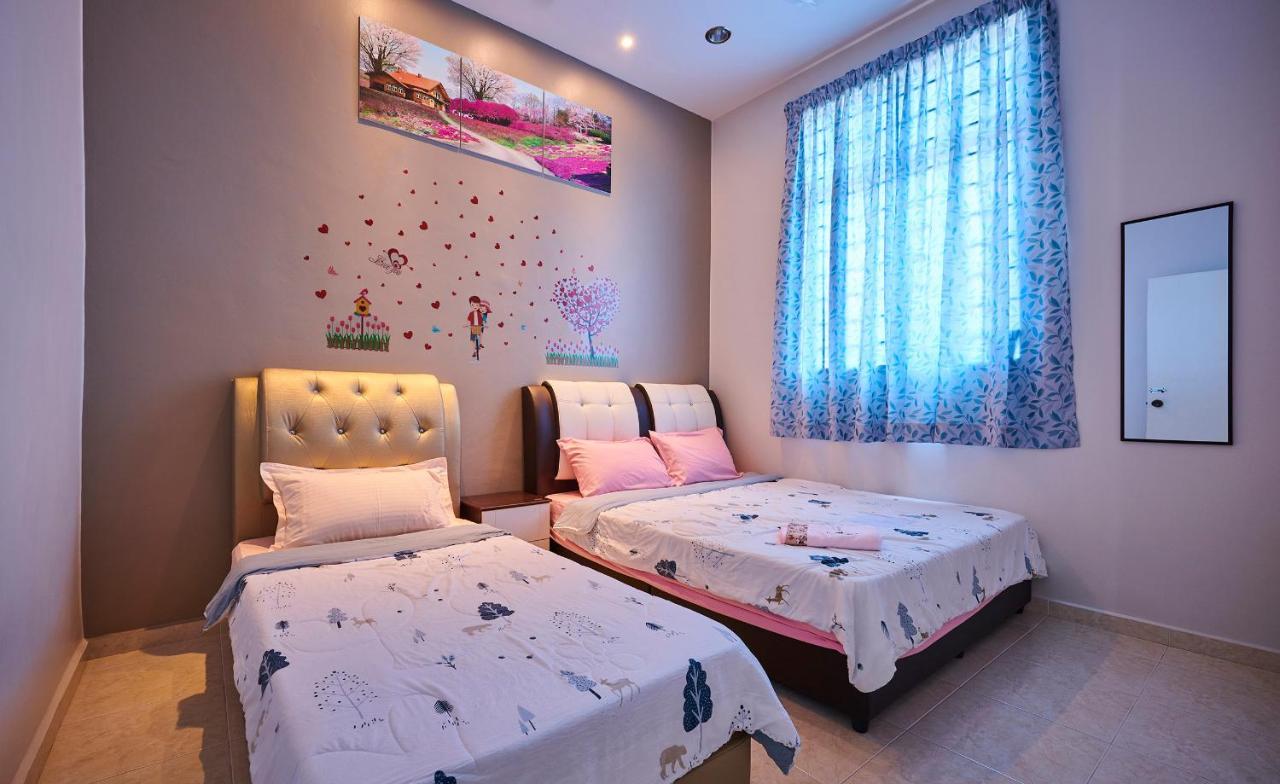 Esdi Homestay Malacca Extérieur photo